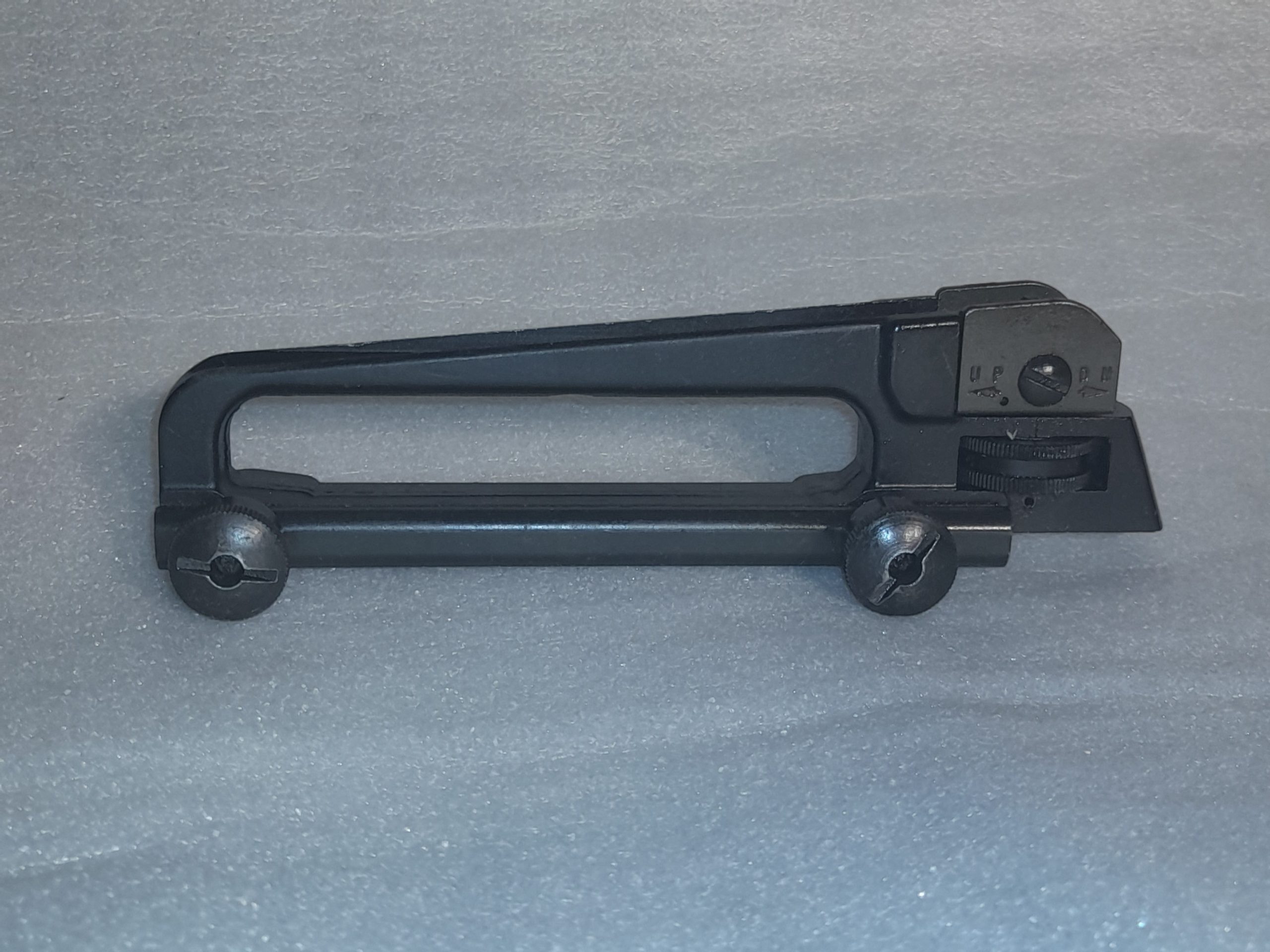 M-16/M-4 Picatinny rail mount Carry handle Rear Sights